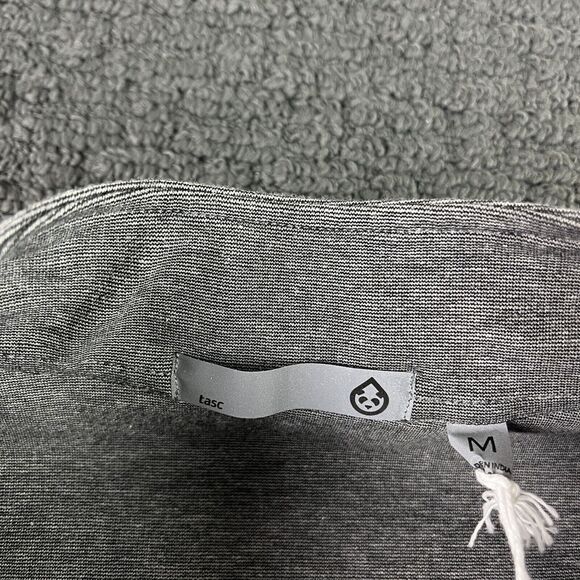 Tasc Vest Mens Medium Gray Full‎ Zip Golf Performance Moisture Wicking NEW - Picture 6 of 11